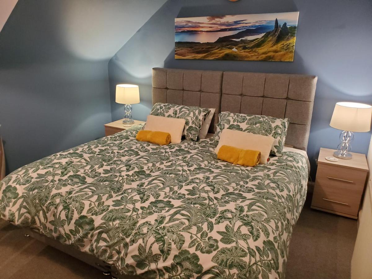 דנפרמליין Carvetii - Mayhaven House - Tranquil Cul-De-Sac - 2 Bedrooms, Sleeps 4 Guests מראה חיצוני תמונה